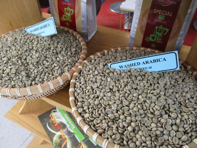 Giá cà phê hôm nay 19-12: Giá Robusta giảm nhưng Arabica tăng